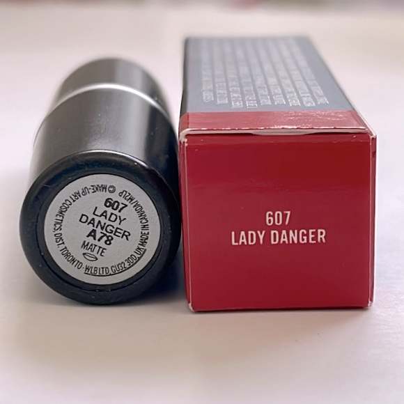MAC Lipstick Lady Danger New - Picture 8 of 8